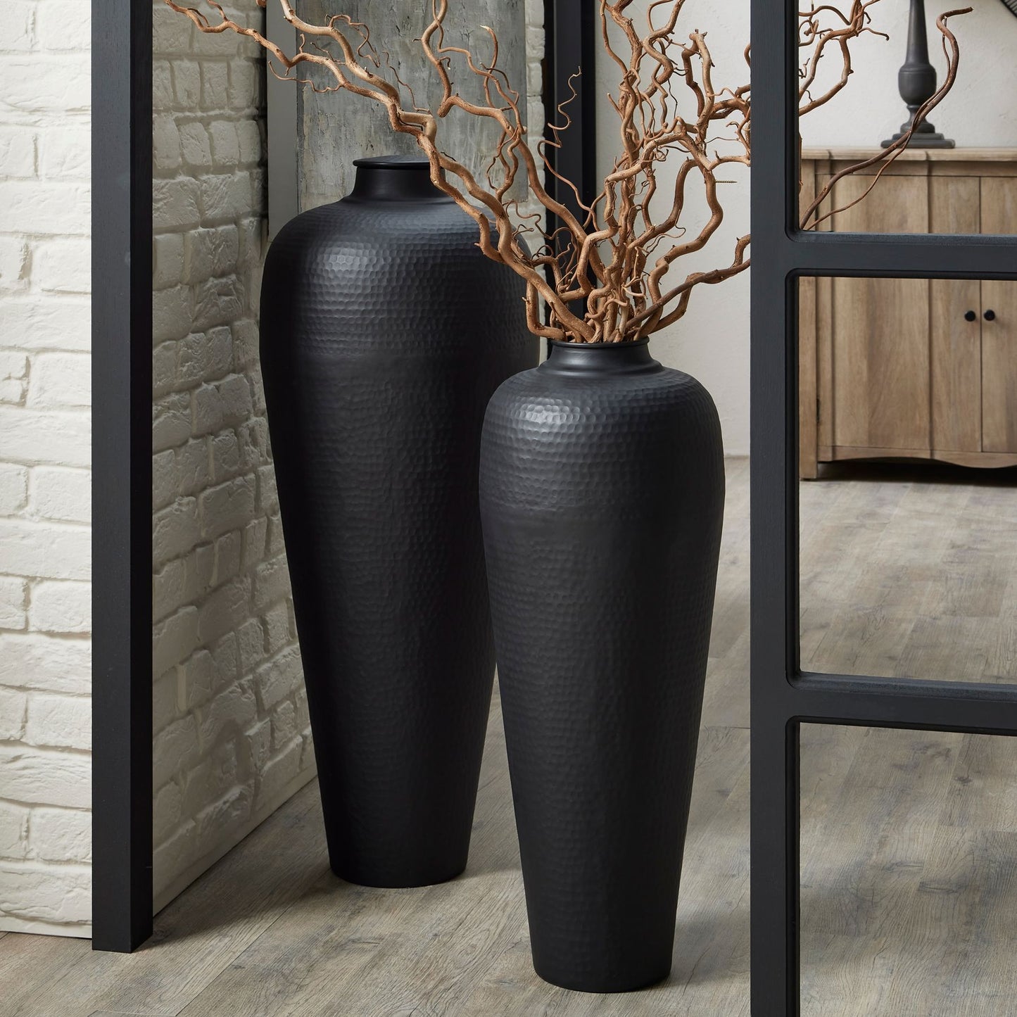 Minimalistic Matte Black Vase