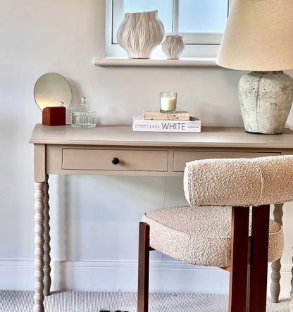 Ester Desk With Bobbin Legs