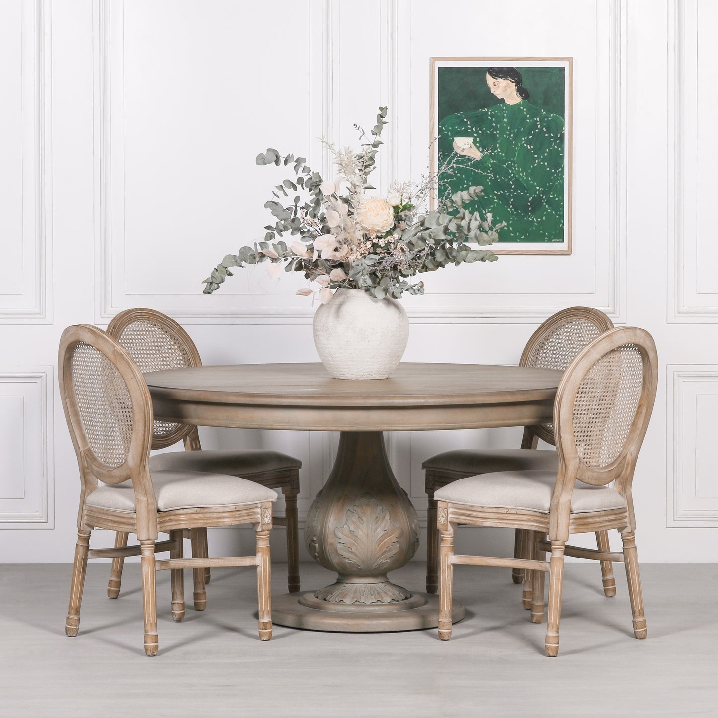 Pura Interiors Handcrafted Acorn Pedestal Dining Table | Round