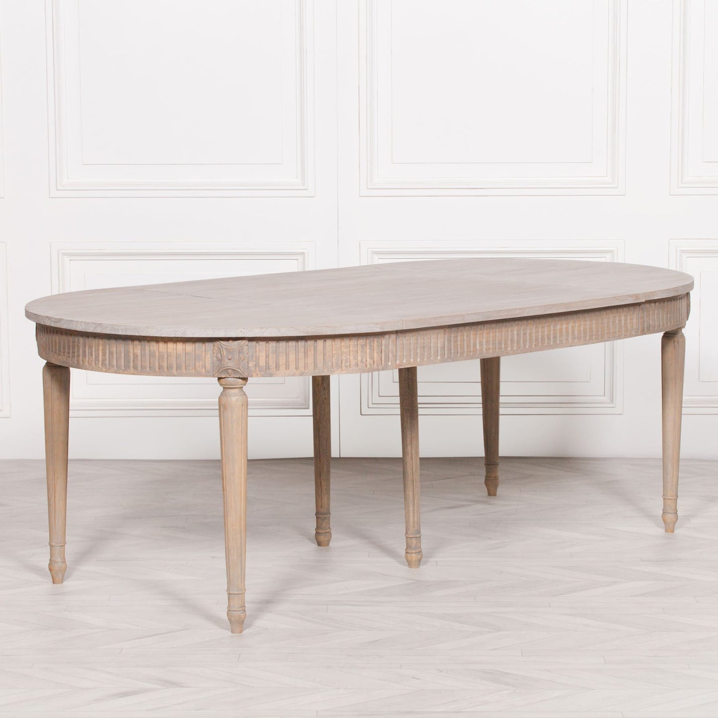 Pura Interiors Margaux Extendable Dining Table