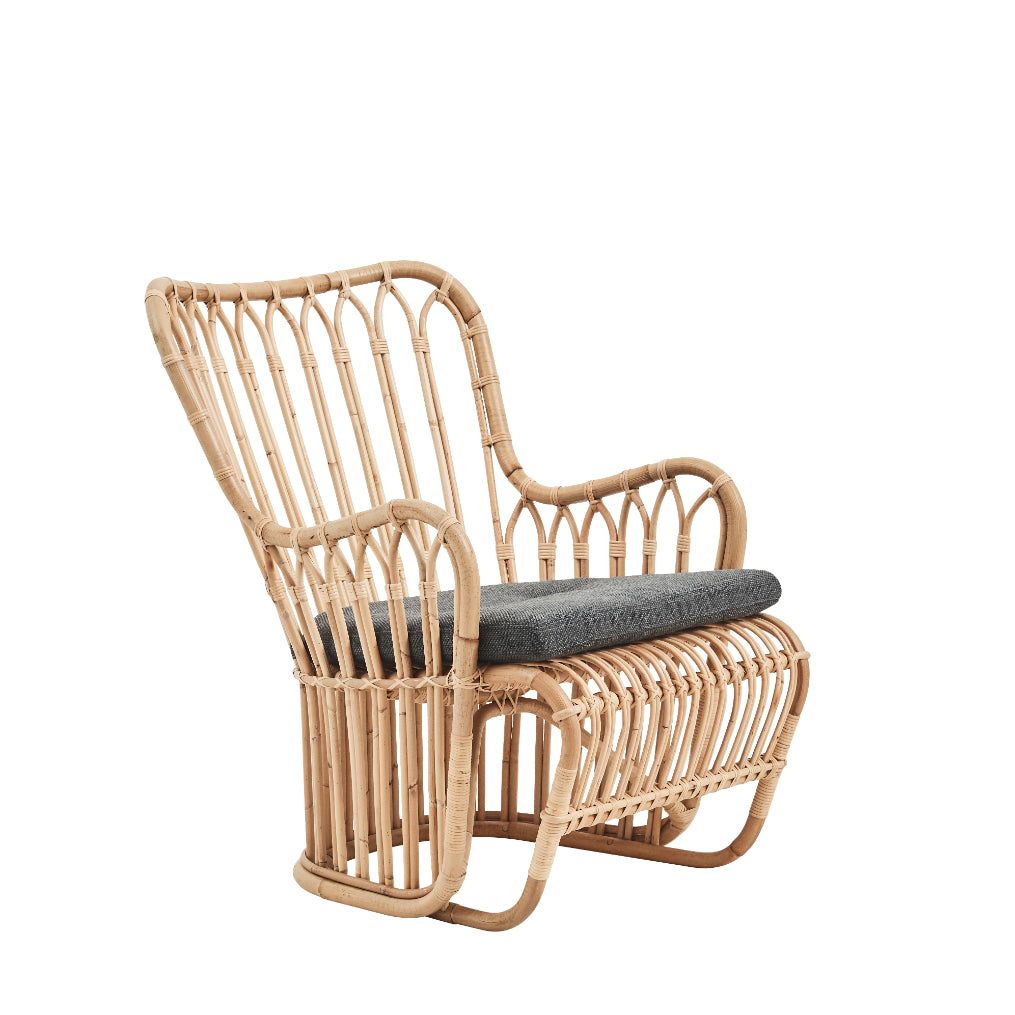 Sika-Design Tulip Rattan Lounge Chair | Natural