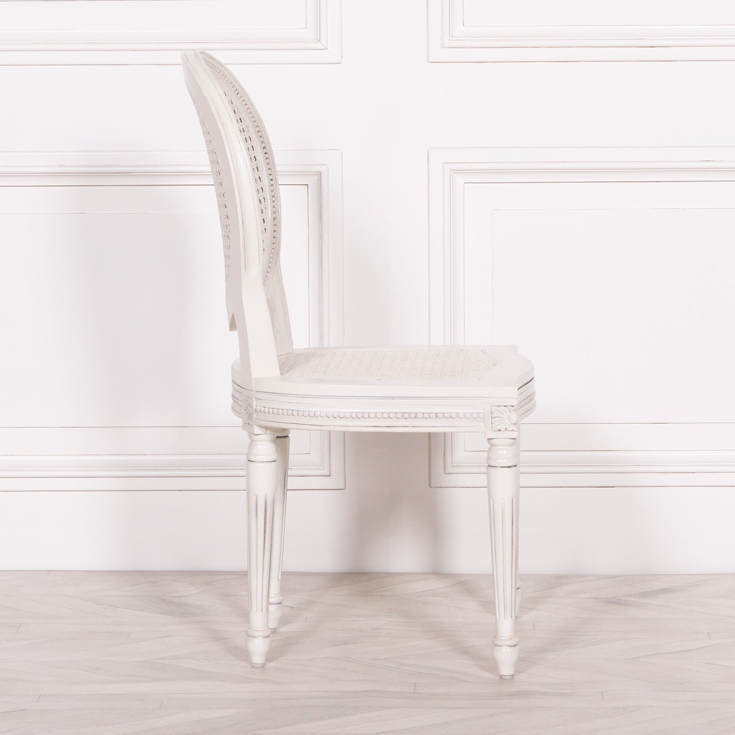 Pura Interiors French Chateau Style Rattan Dining Chair | White