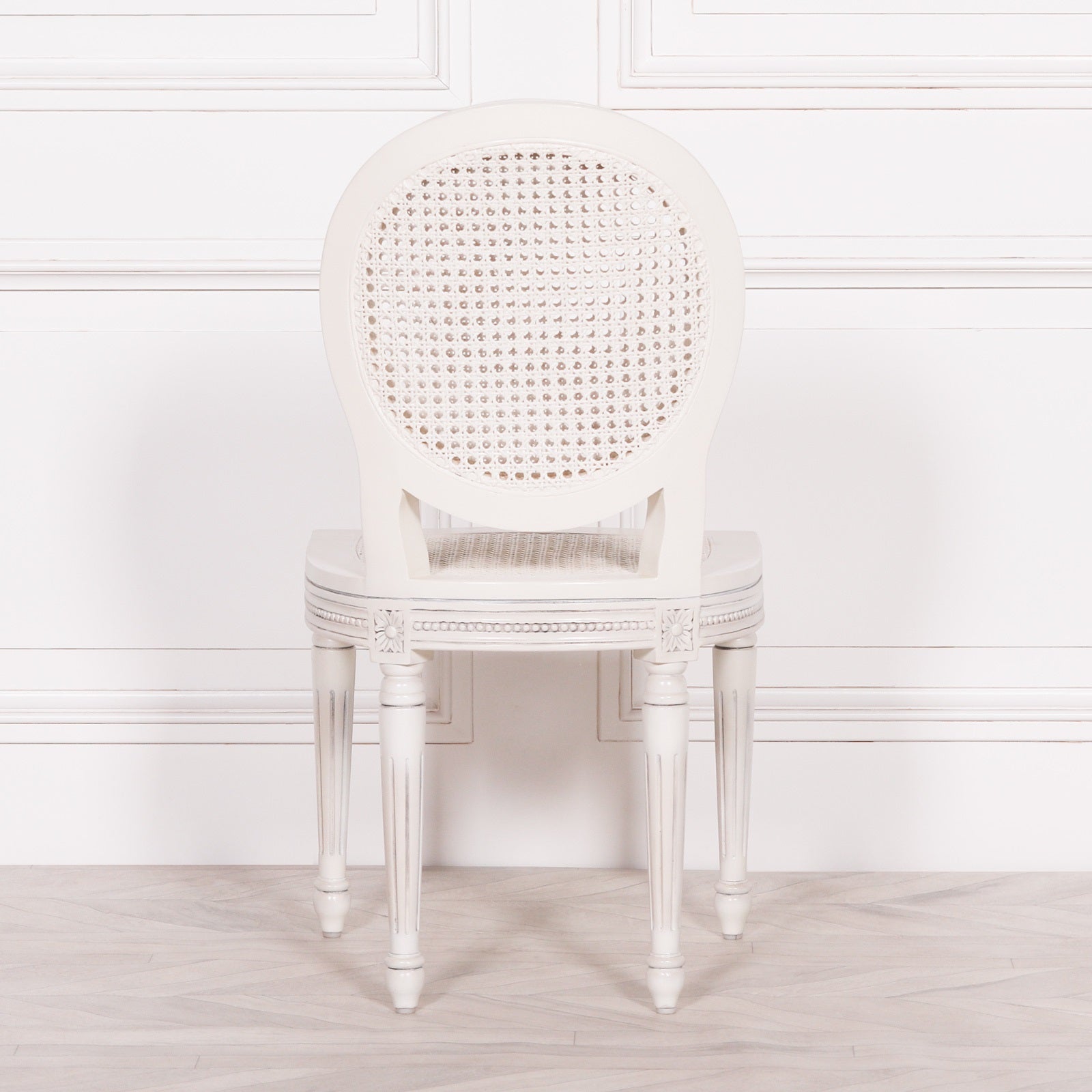 Pura Interiors French Chateau Style Rattan Dining Chair | White