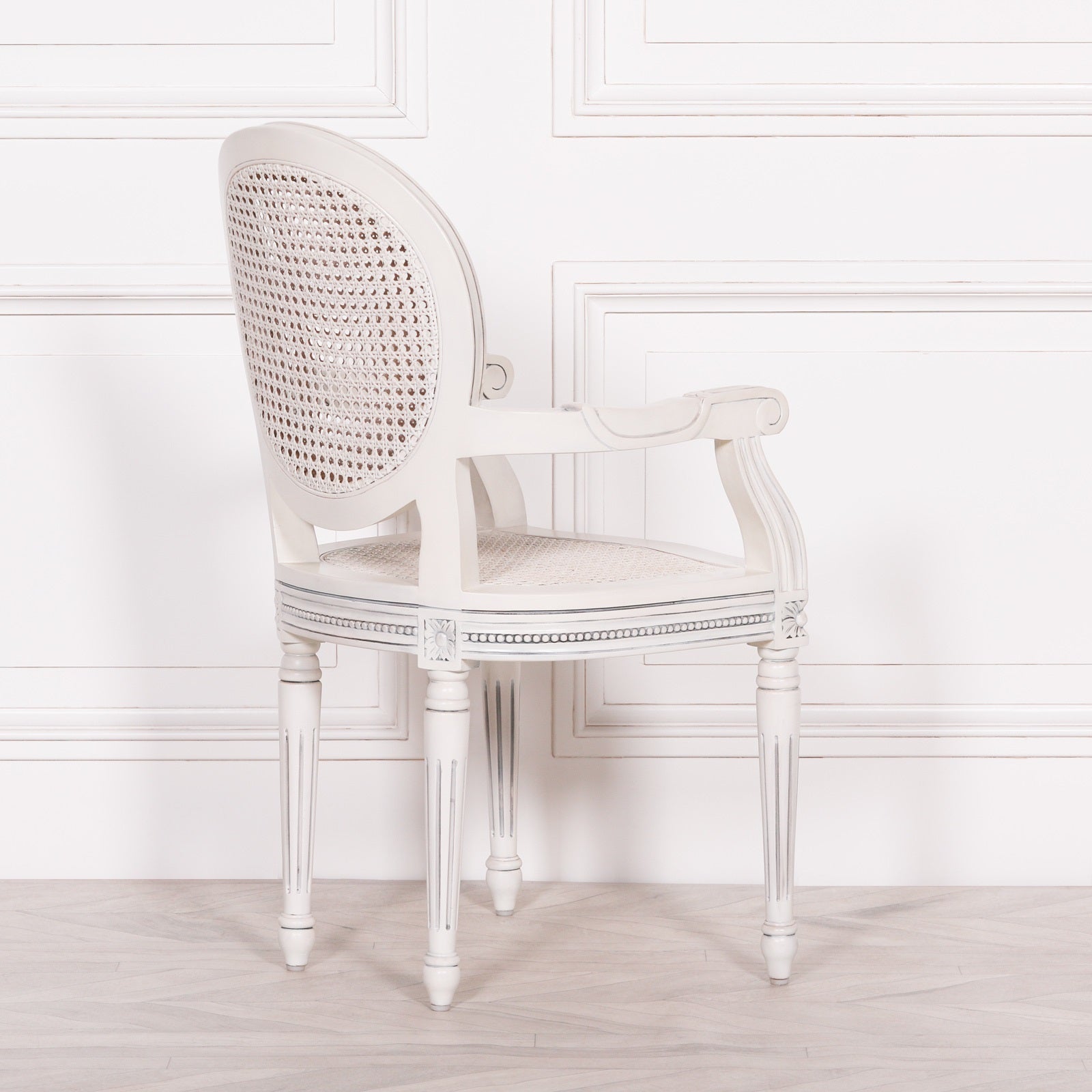 Pura Interiors French Chateau Style Rattan Dining Chair | White